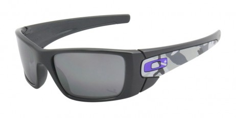 Oakley Men's Fuel Cell Gray Frame Gray Lens Rectangular 60mm Sunglasses
