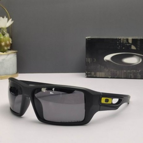 Oakley Eyepatch 2 Sunglasses Matte Black Frame Polarized Gray Lenses Yellow Green Icon