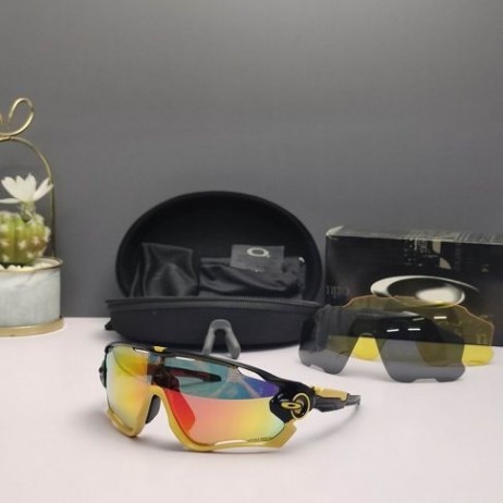Oakley Jawbreaker Sunglasses Black Yellow Frame Prizm Galaxy Ruby Lenses
