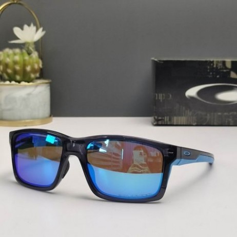 Oakley Mainlink Sunglasses Black Blue Frame Polarized Deep Water Lenses