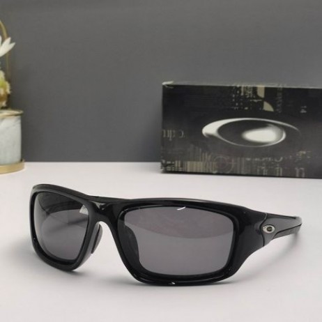 Oakley Valve Sunglasses Polished Black Frame Polarized Gray Lenses