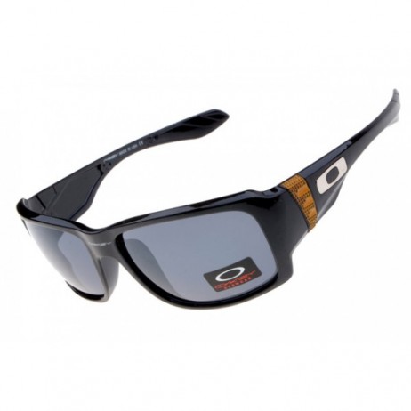Oakley Big Taco sunglasses polished black / gray lens