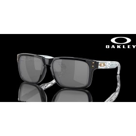 Oakley Holbrook Introspect Collection Prizm Black Polarized Lenses Black Frame Sunglasses