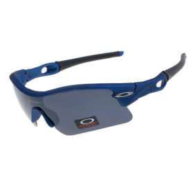 Oakley radar pitch sunglasses matte blue / black lens