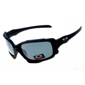 Oakley Split Jacket sunglasses matte black frame gray iridium lens