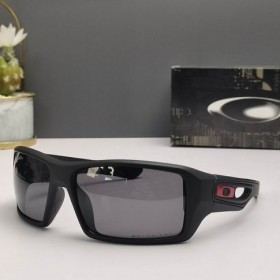 Oakley Eyepatch 2 Sunglasses Matte Black Frame Polarized Gray Lenses Yellow Green Icon Red Icon