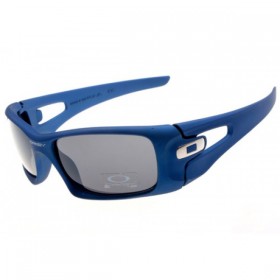 Oakley crankcase sunglasses matte blue / gray iridium