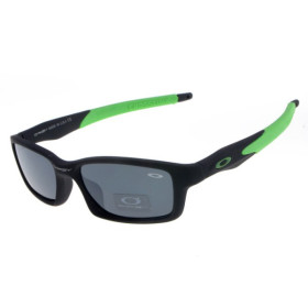 Oakley Crosslink sunglasses black green / gray lens