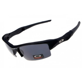 Oakley Flak Jacket sunglasses matte black frame gray lens